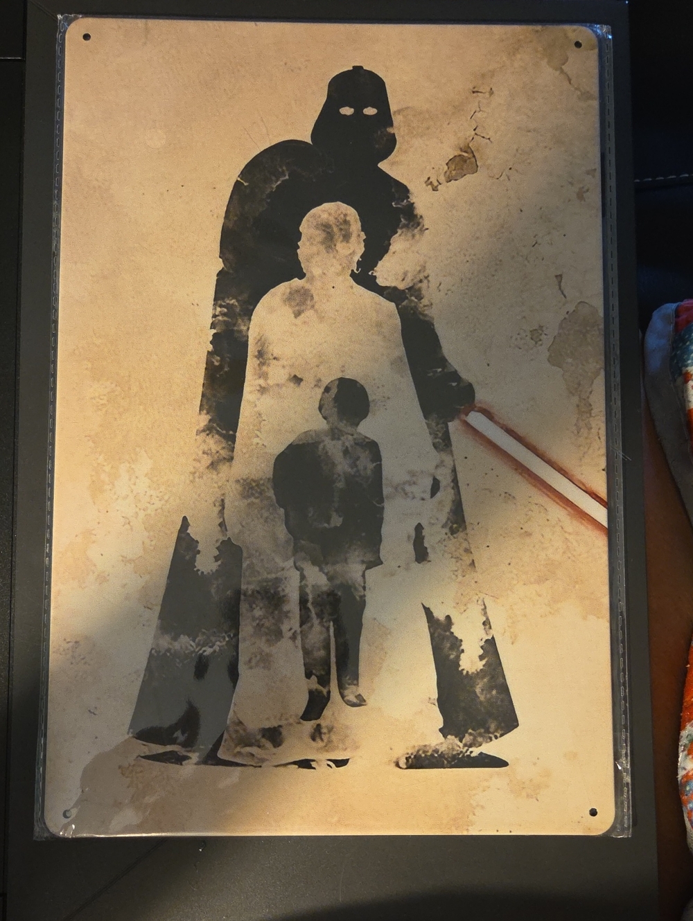 Star Wars-Darth Vader Silhouette Metal Wall Art – Black and Cream
